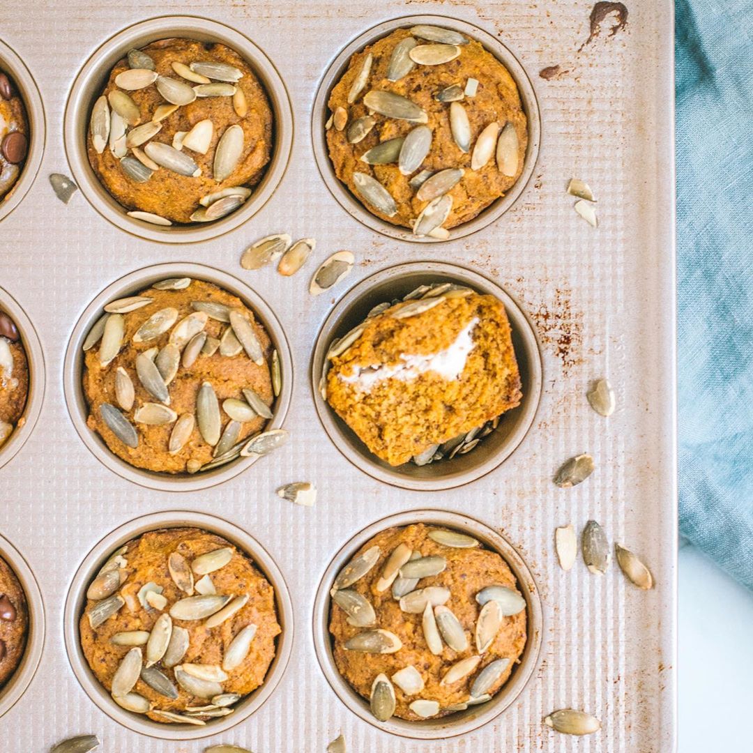 Vegan Pumpkin Muffins with Maple Cream Cheese