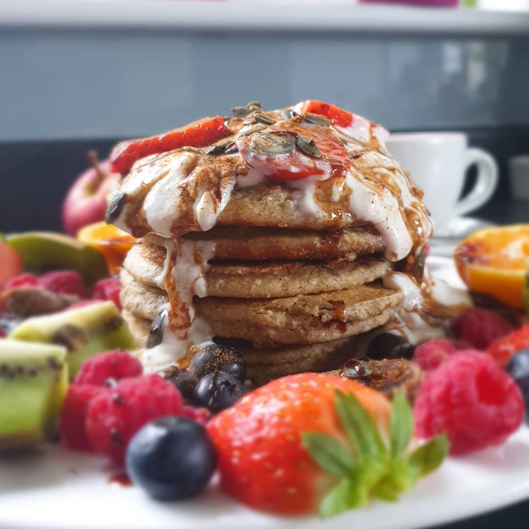 Oat and Banana Pancakes with Yogurt