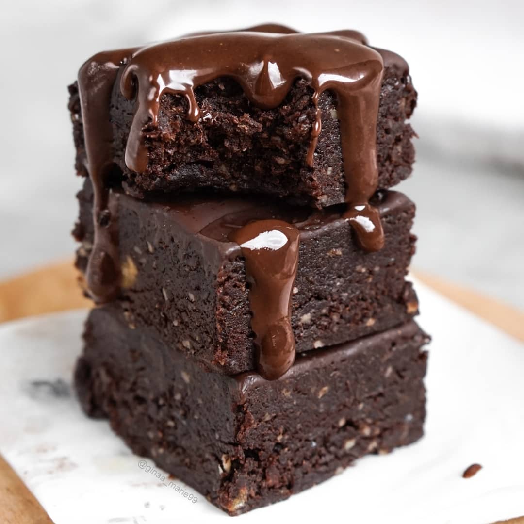 Easy No Bake Hazelnut Brownies