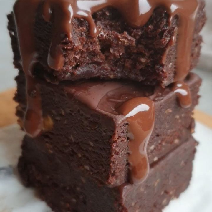 Easy No Bake Hazelnut Brownies