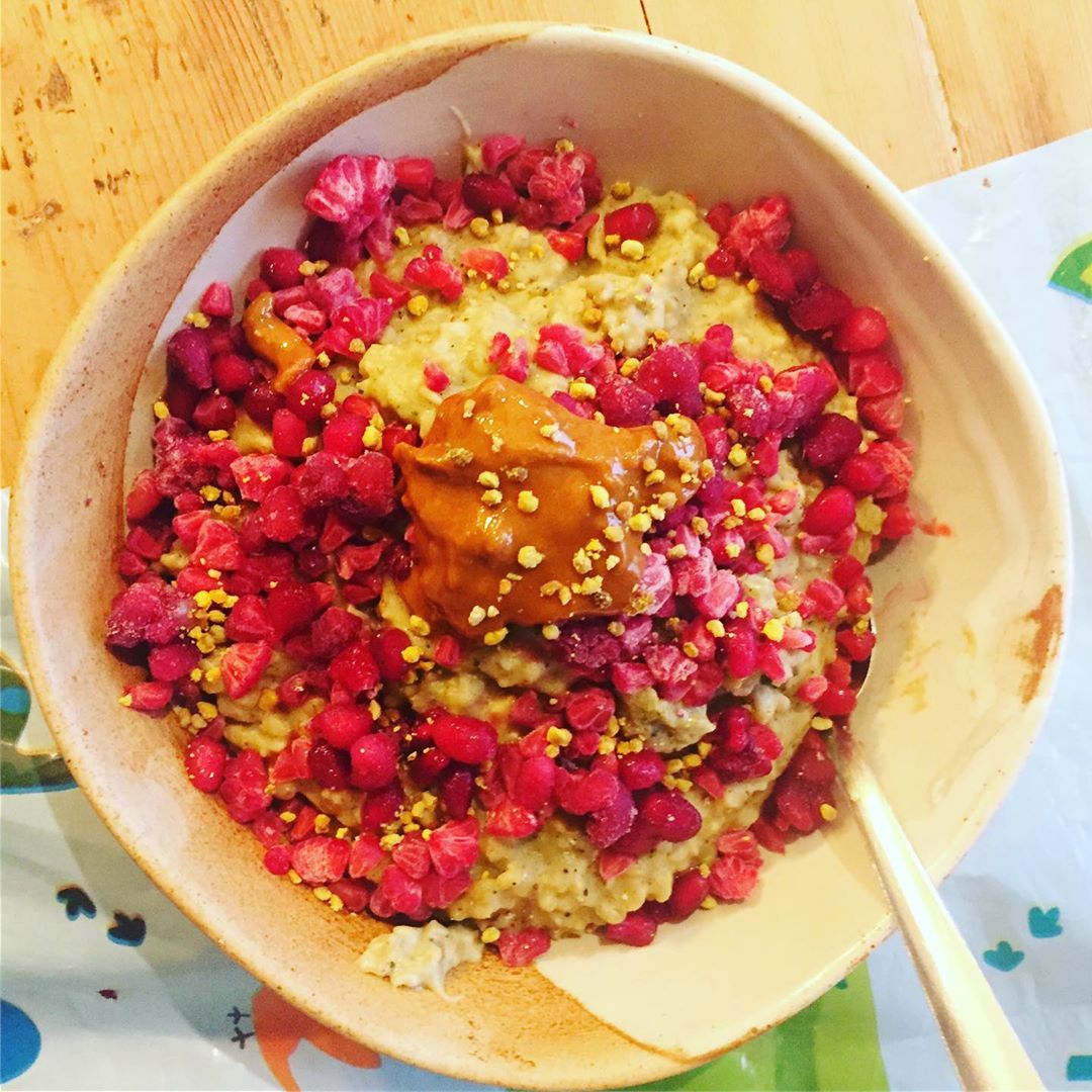 Vanilla Matcha Cauliflower Oats