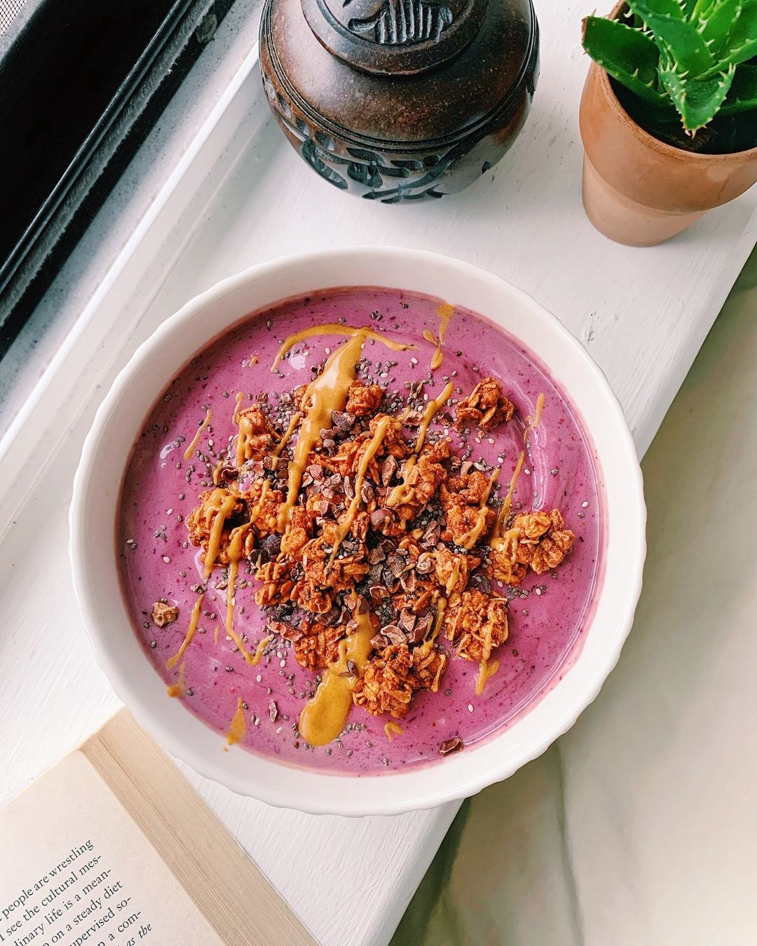 Frozen Banana Berry Protein Smoothie Bowl