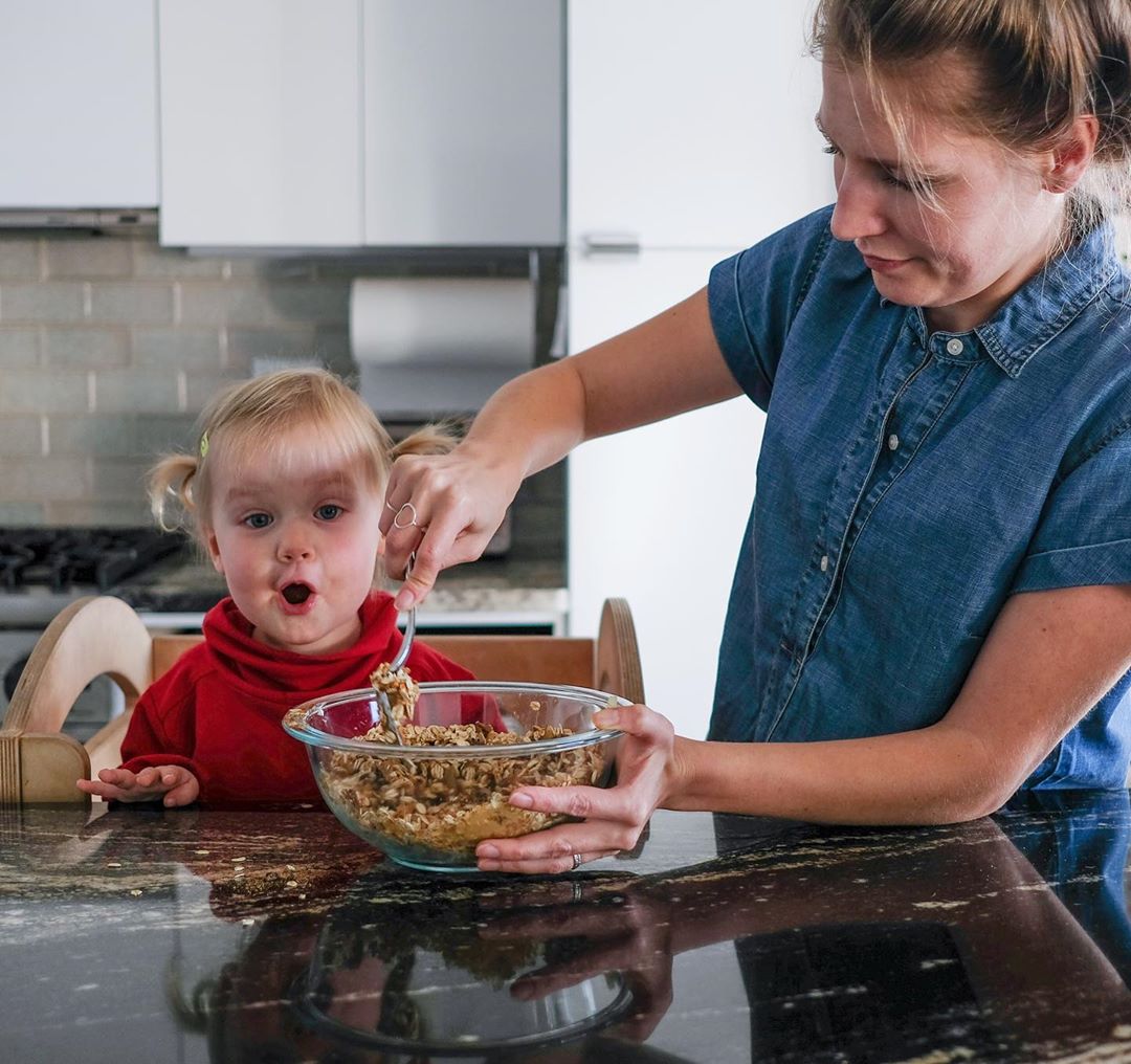 Easy No-Bake Oat Balls for Kids