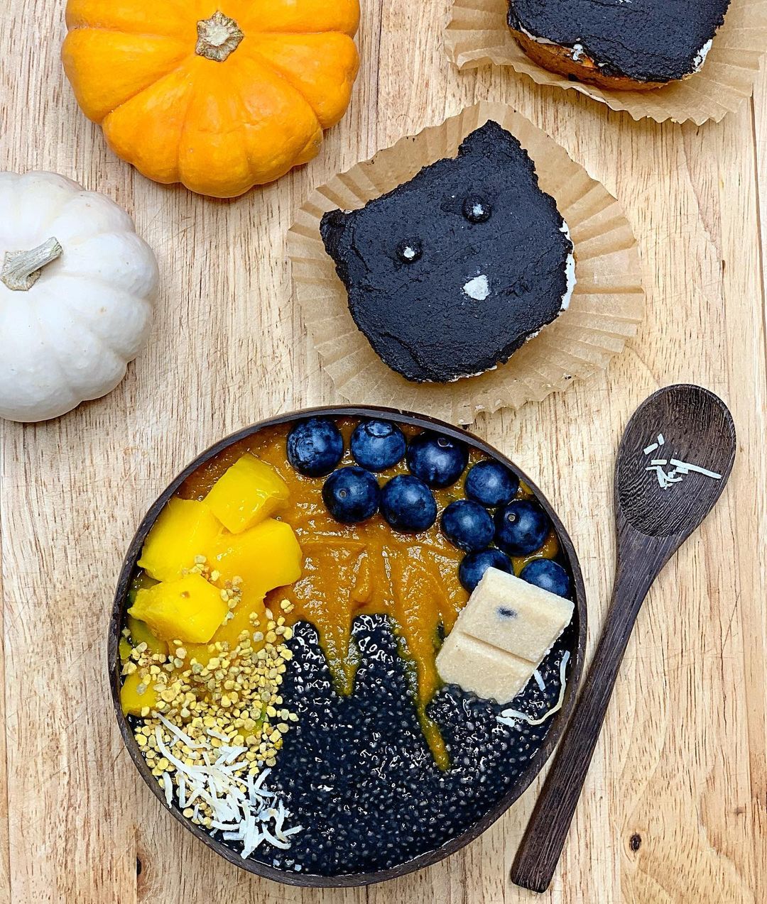 Charcoal Chia Pudding