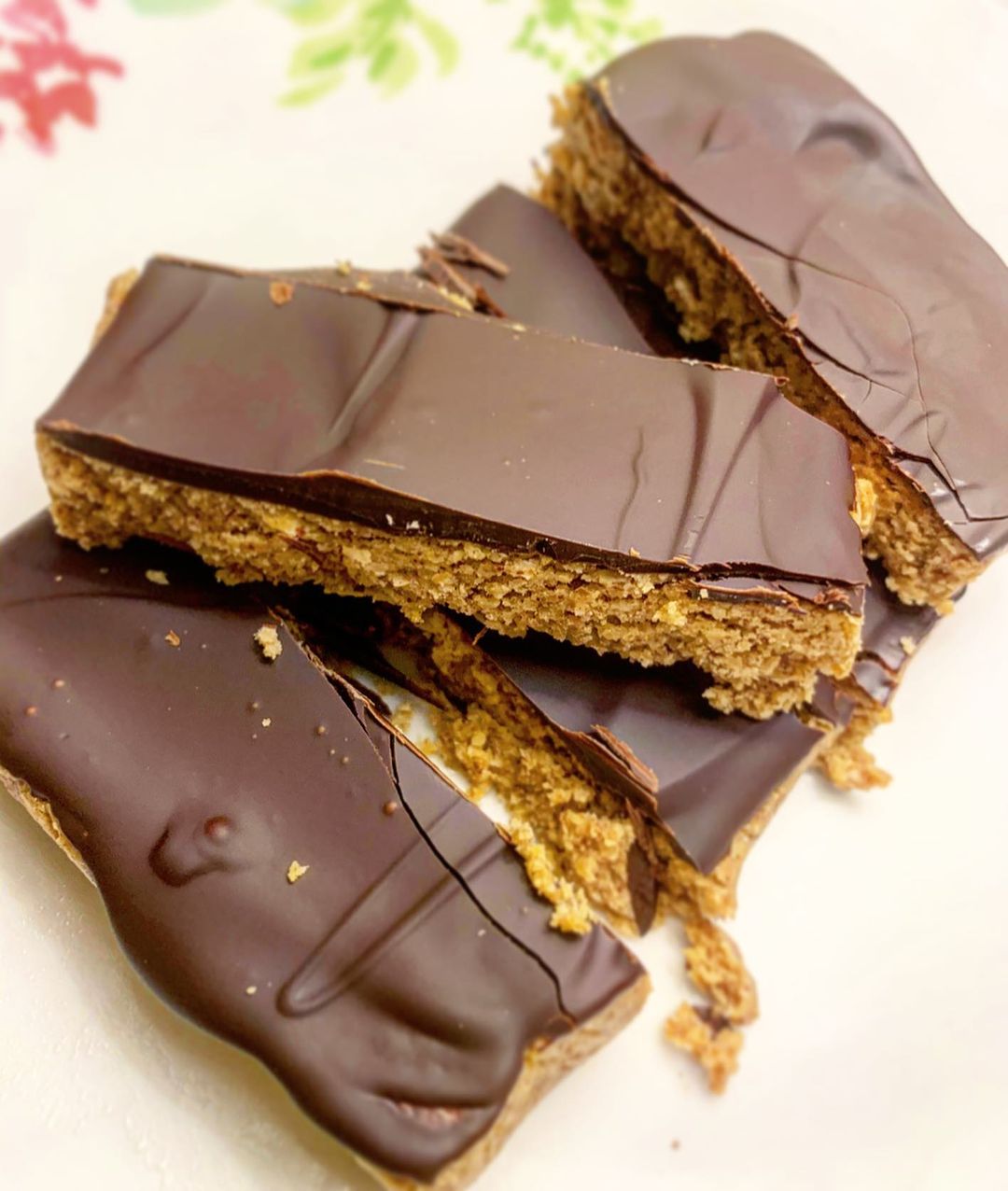 Quick No-Bake Vegan Peanut Butter Treat