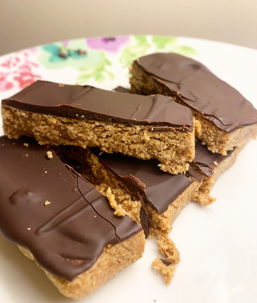 Quick No-Bake Vegan Peanut Butter Treat