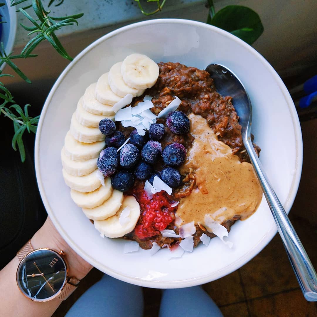 Chocolate Protein Oatmeal with Toppings