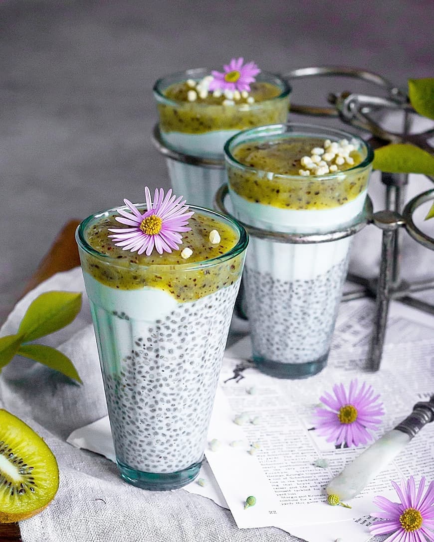 Delicious Chia Pudding with Kiwifruit and Yogurt