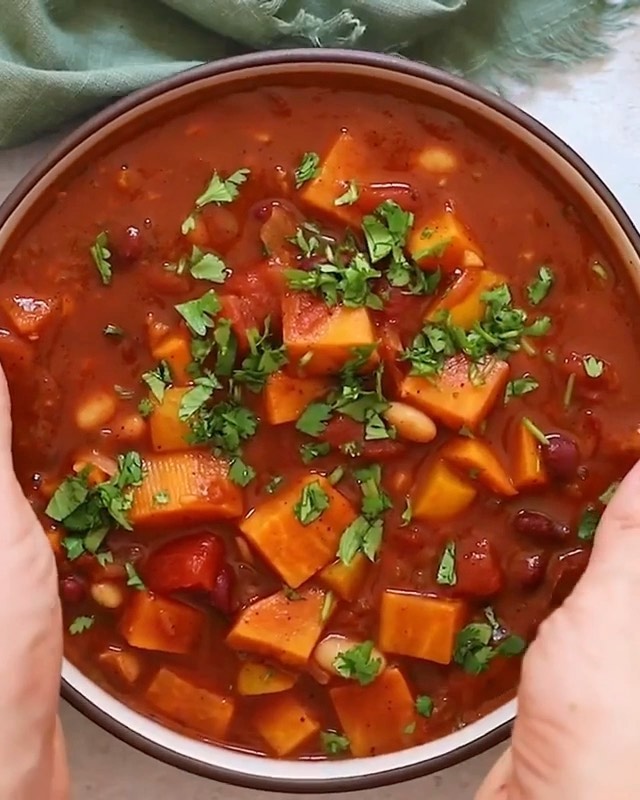 Delectable Sweet Potato Chili
