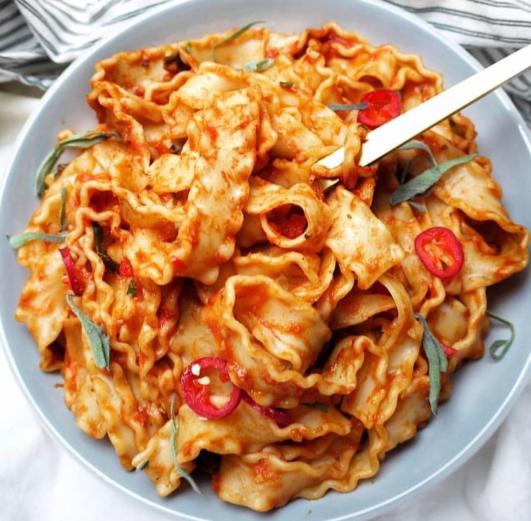 Pasta with Spicy Tomato Sauce and Sage