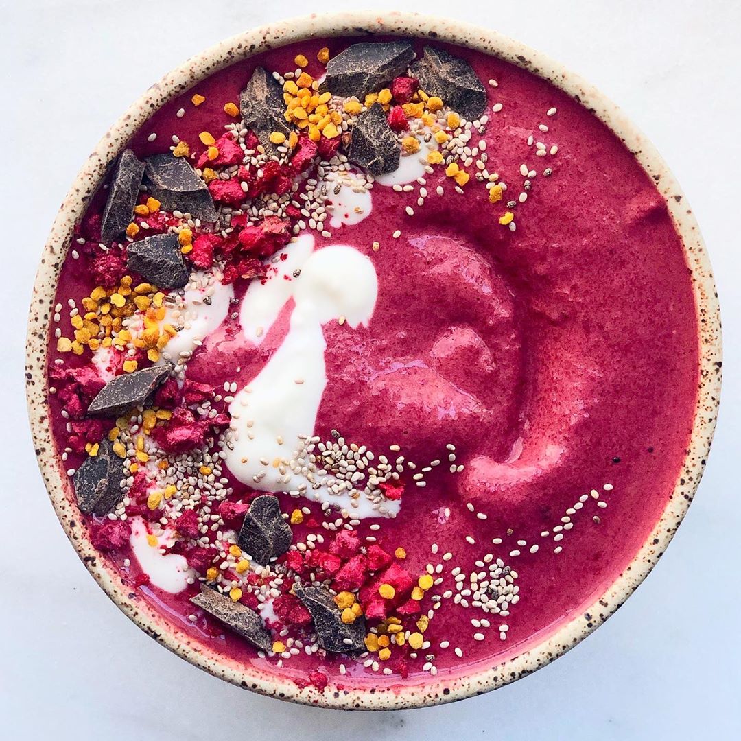 Red Velvet Raspberry Beet Smoothie Bowl
