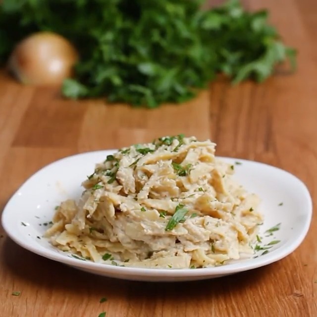 Dairy-Free Fettuccine Alfredo Pasta