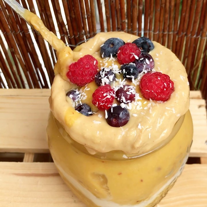 Super Thick Mango Peanut Butter Smoothie