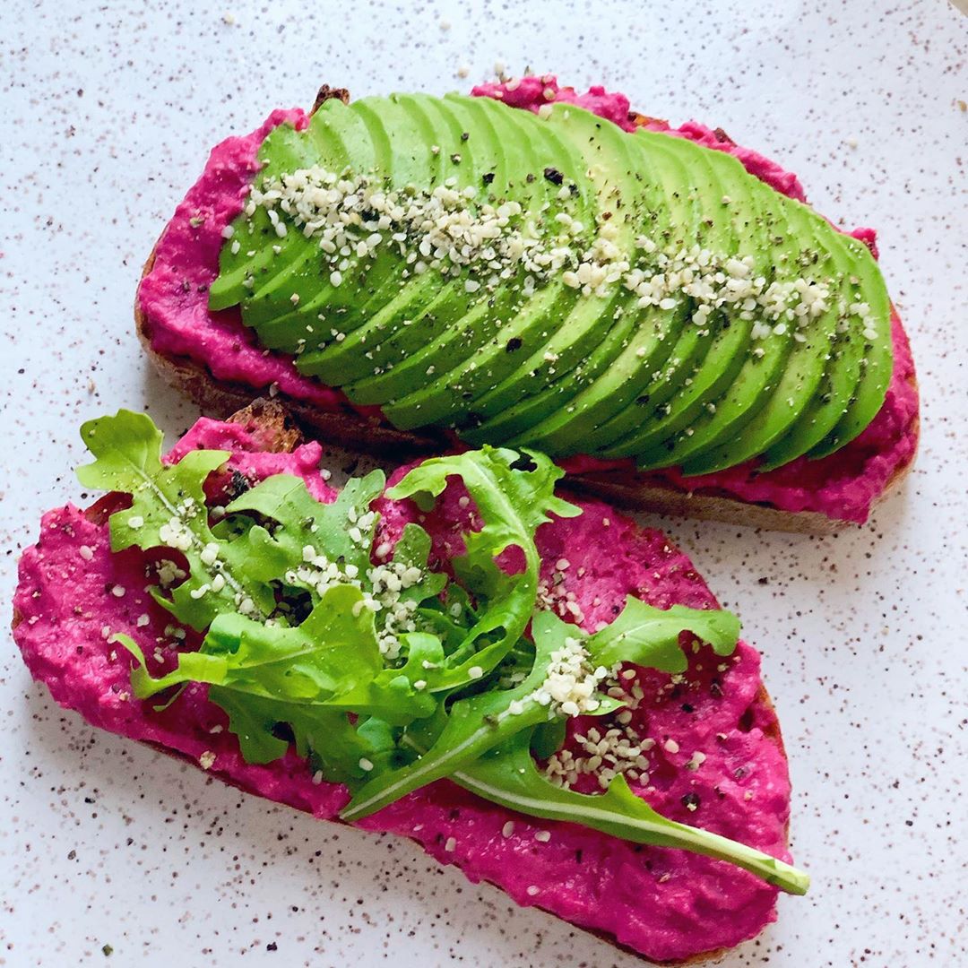Beet Hummus Toasties with Fresh Toppings