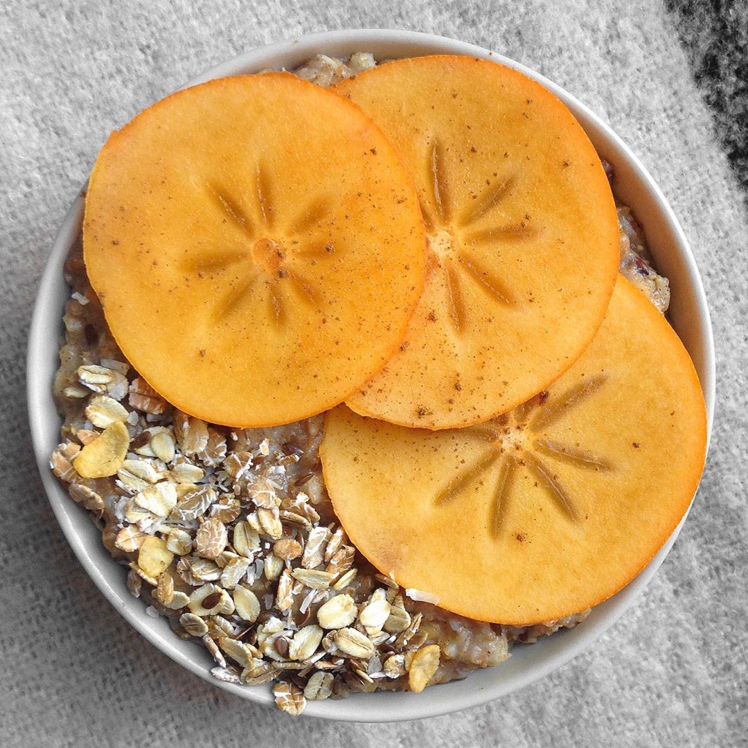 Healthy Persimmon Oatmeal Breakfast Bowl