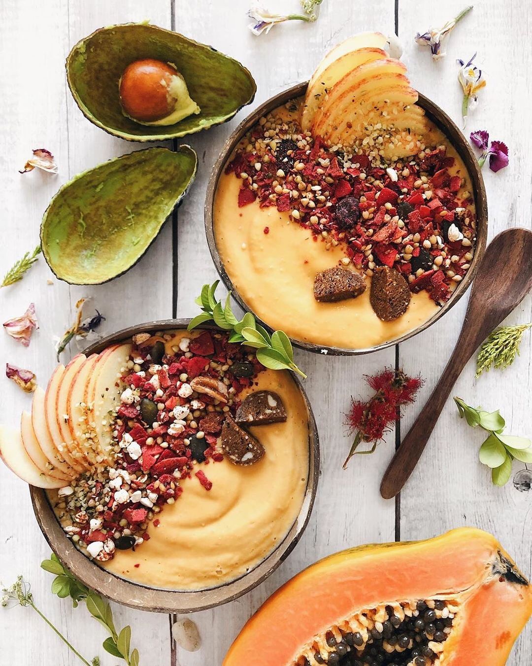 Tropical Papaya and Avocado Smoothie Bowl