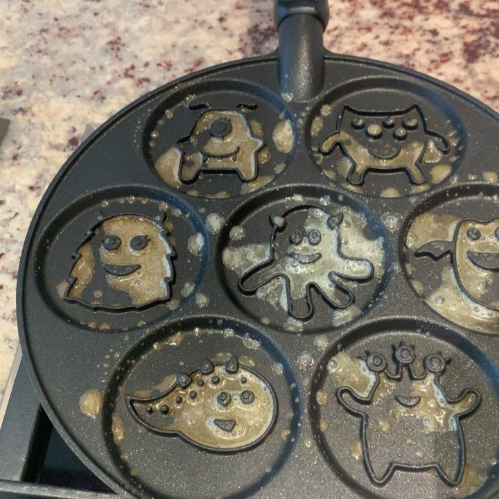 Healthy Monster Pancakes with Oat Flour