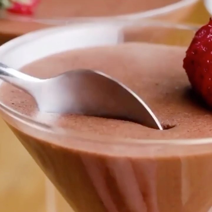 Vegan Aquafaba Chocolate Mousse