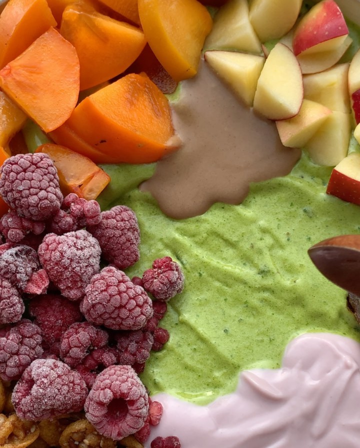 Mango and Spinach Nice Cream