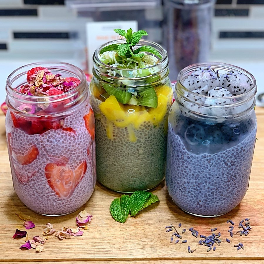 Easy Flavored Chia Puddings for Breakfast