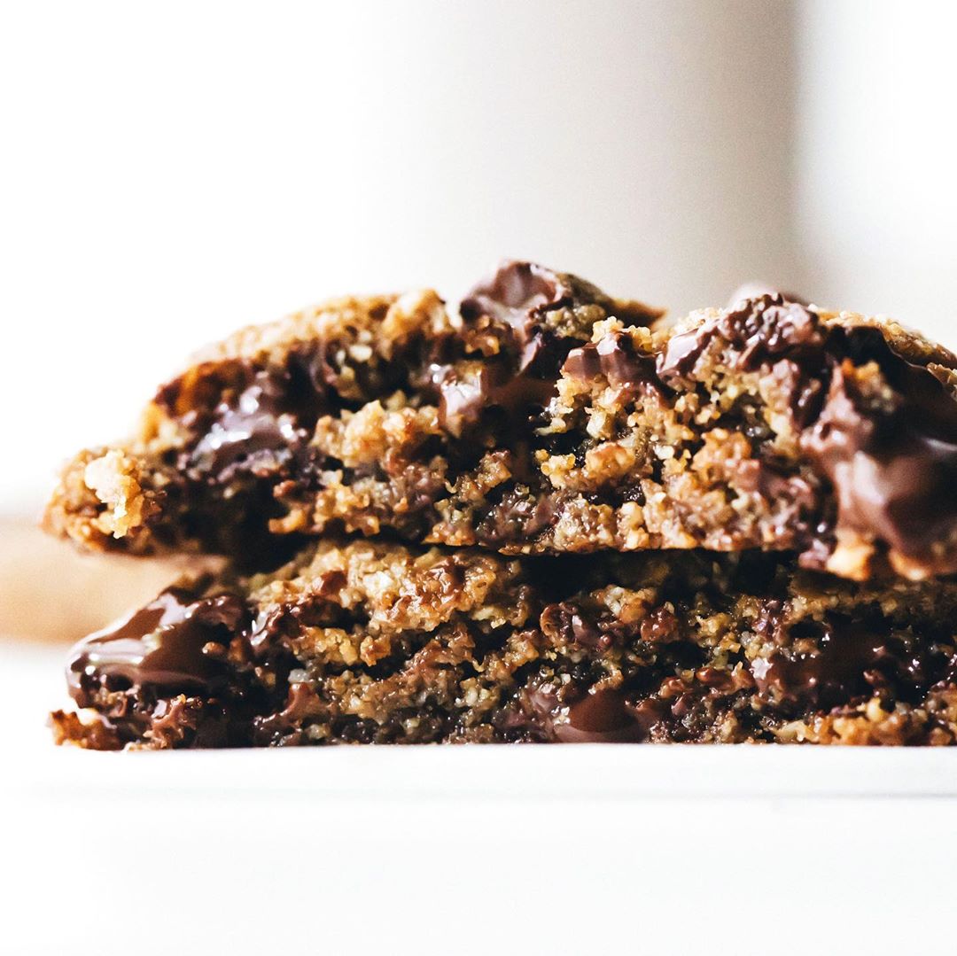 Vegan/paleo Choc Chip Cookies