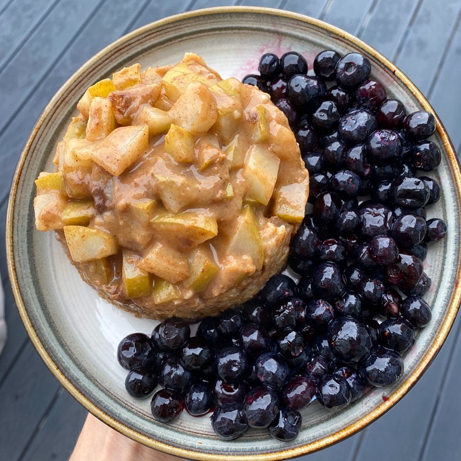 Upside down pear baked oats