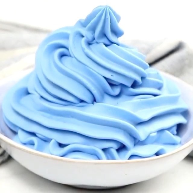 Blue Nice Cream with Frozen Bananas