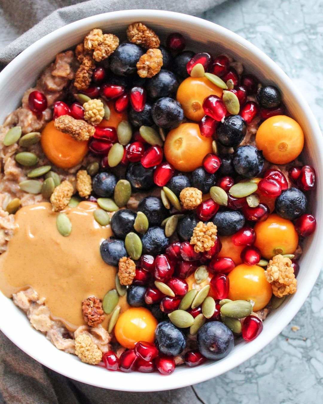 Cinnamon and Date Sweetened Oats