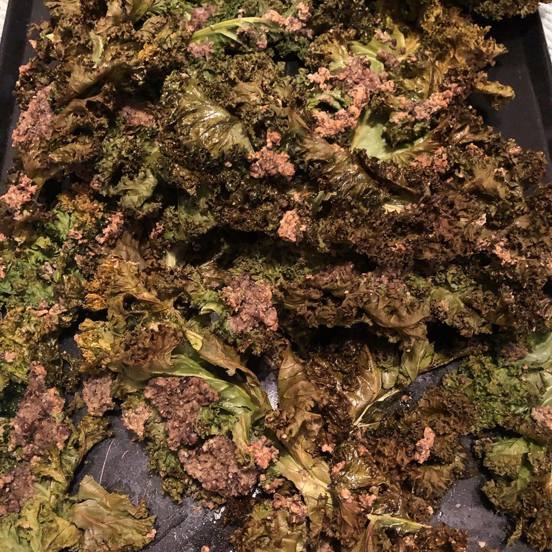 Hemp and Sunflower Kale Chips