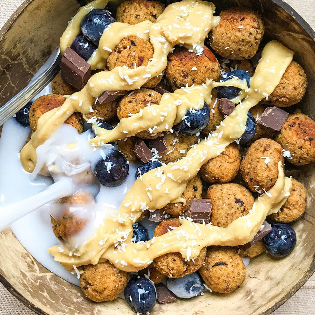 Vegan Oat Cookie Crisp