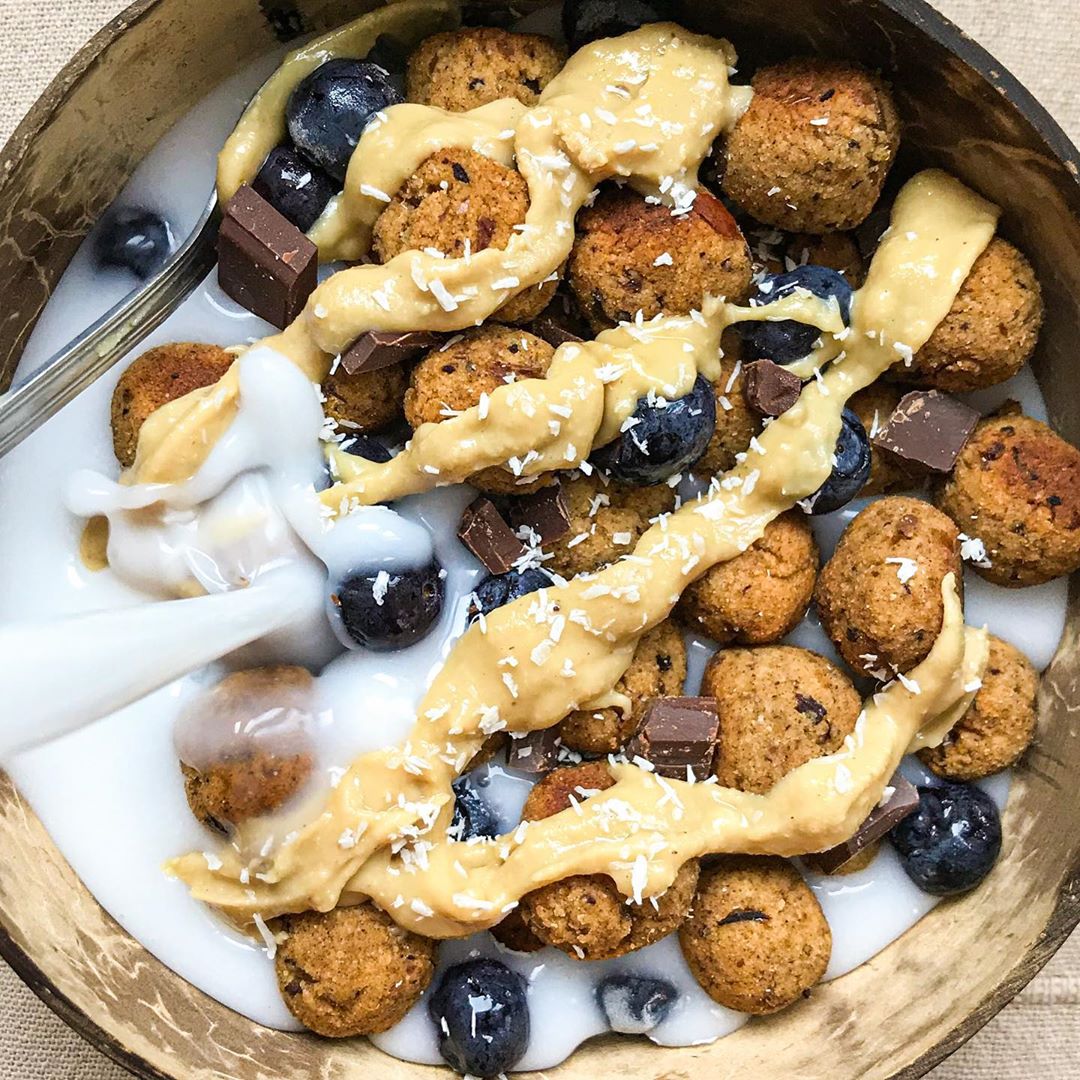 Vegan Oat Cookie Crisp