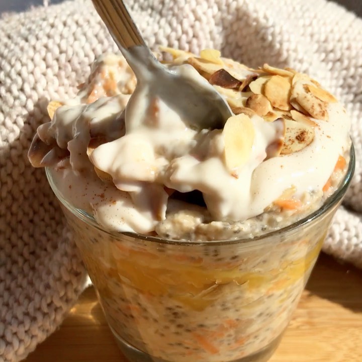 Carrot Cake Overnight Oats