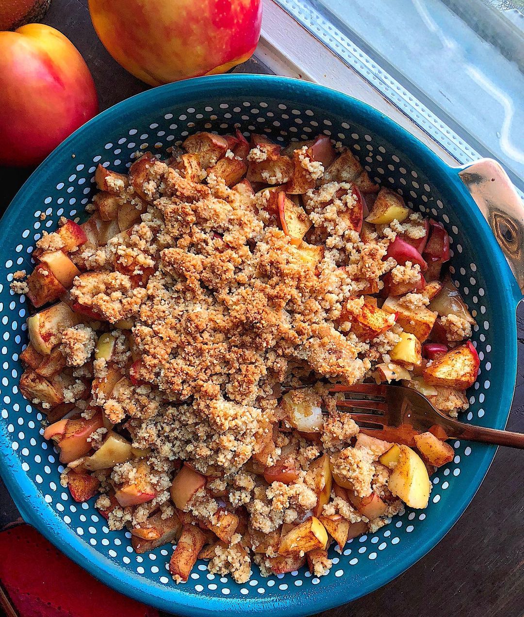 Homemade Paleo Apple Crisp Delight