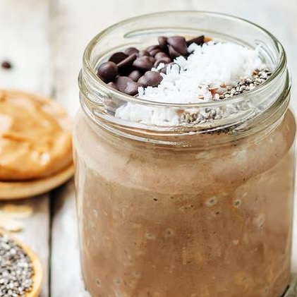 Vegan Peanut Butter Chocolate Overnight Oats