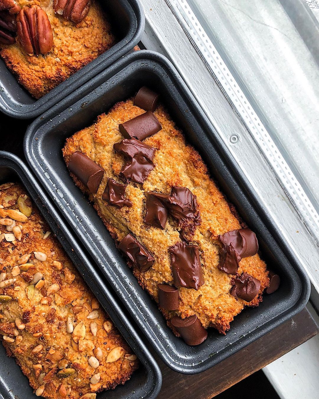 Mini Banana Bread with Four Variations