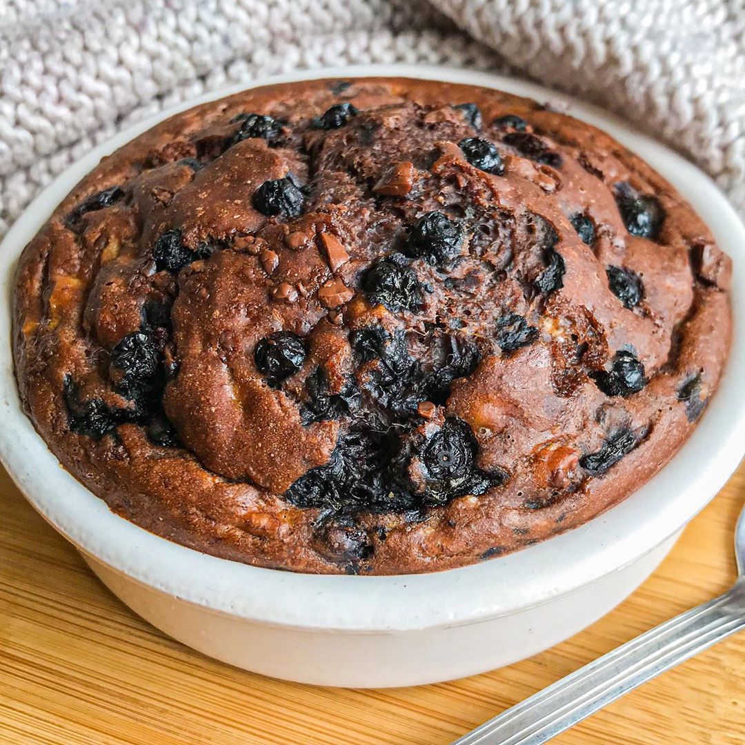 Chocolate Blueberry Baked Oats