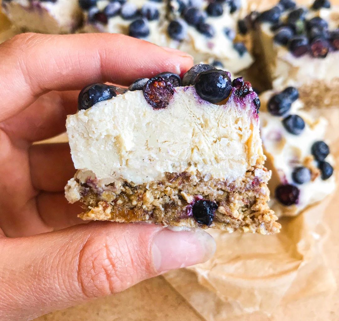 No-Bake Blueberry Cheesecake Squares