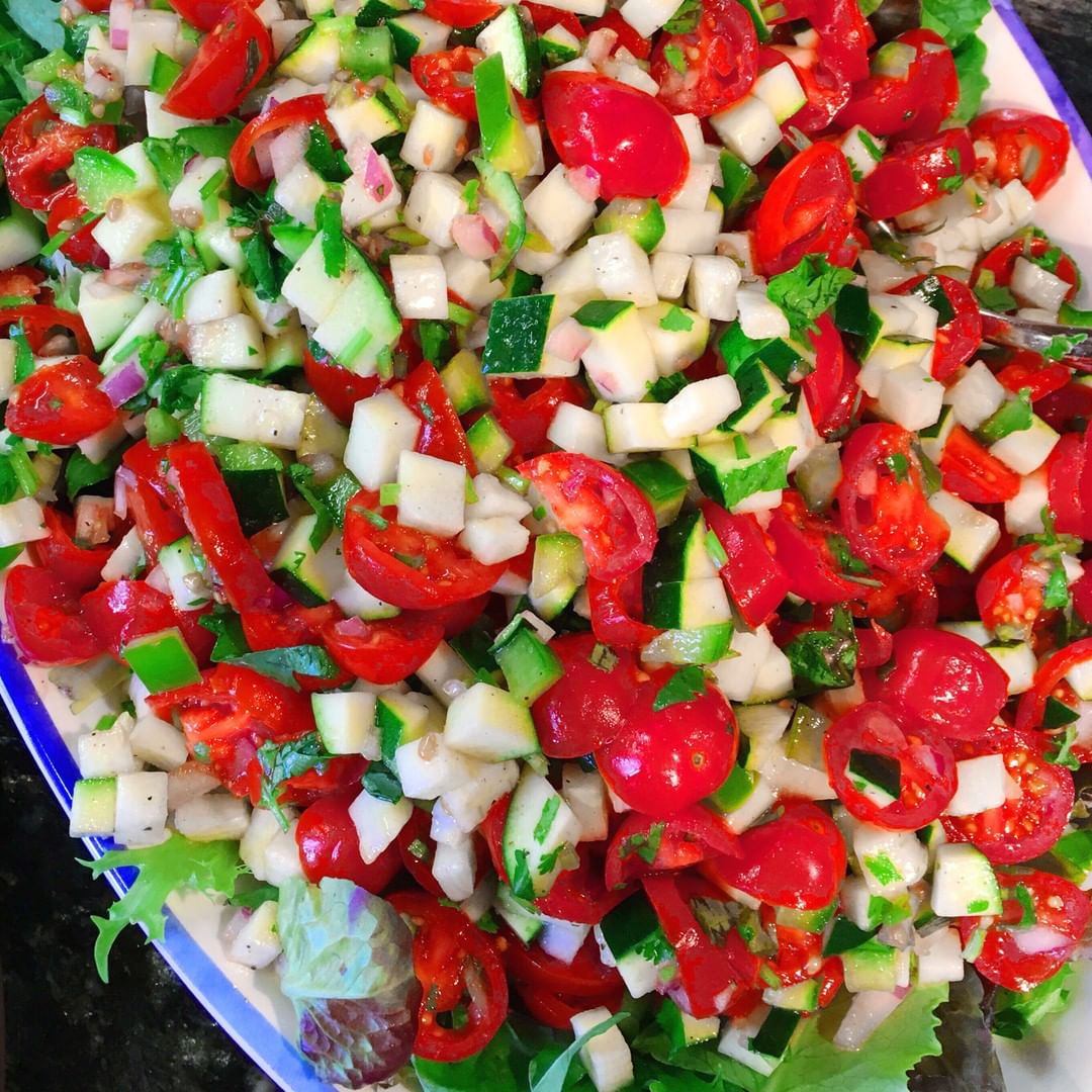 Colorful Salsa-Style Salad with Vinaigrette