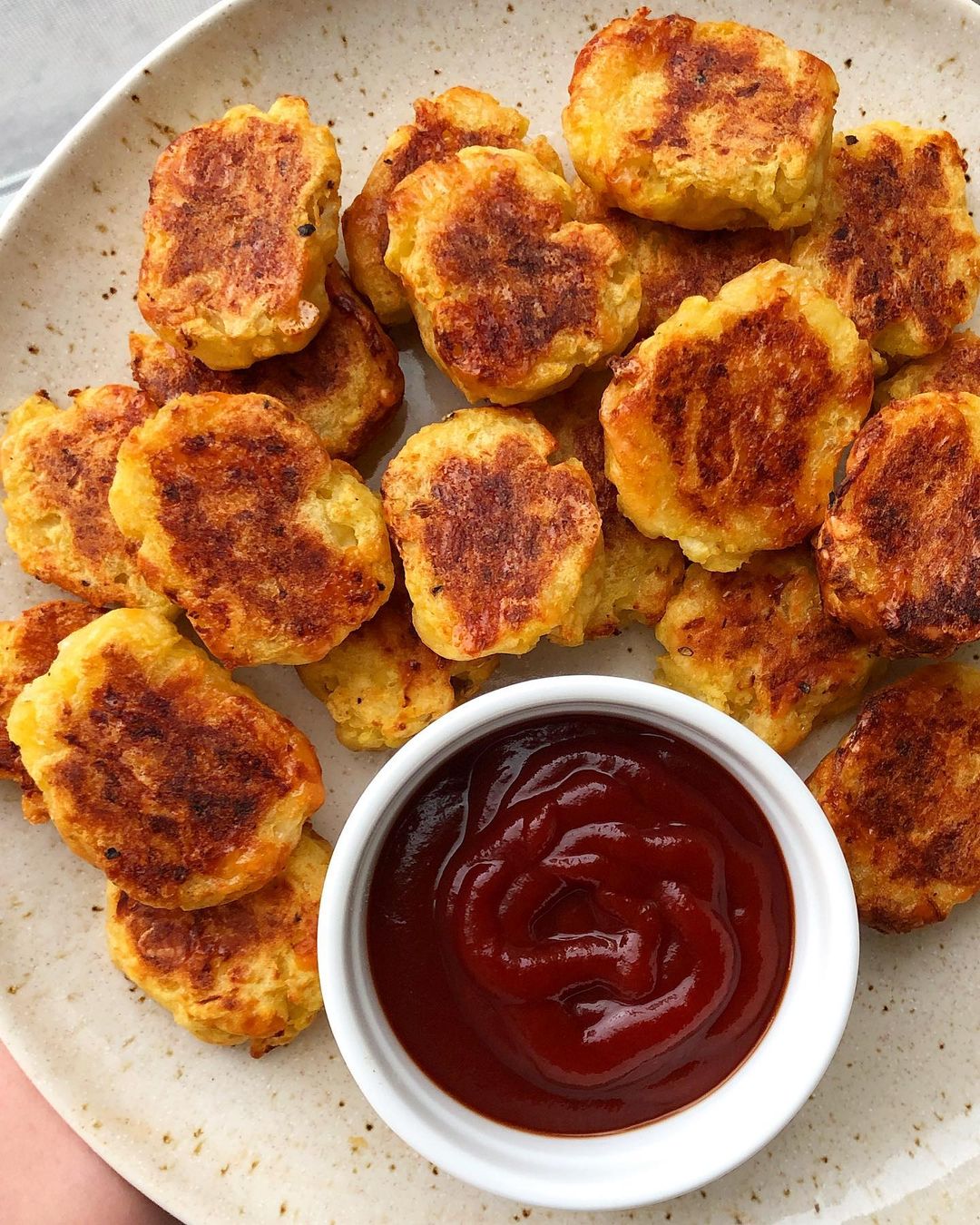 Baked Garlic Parm Tater Tots
