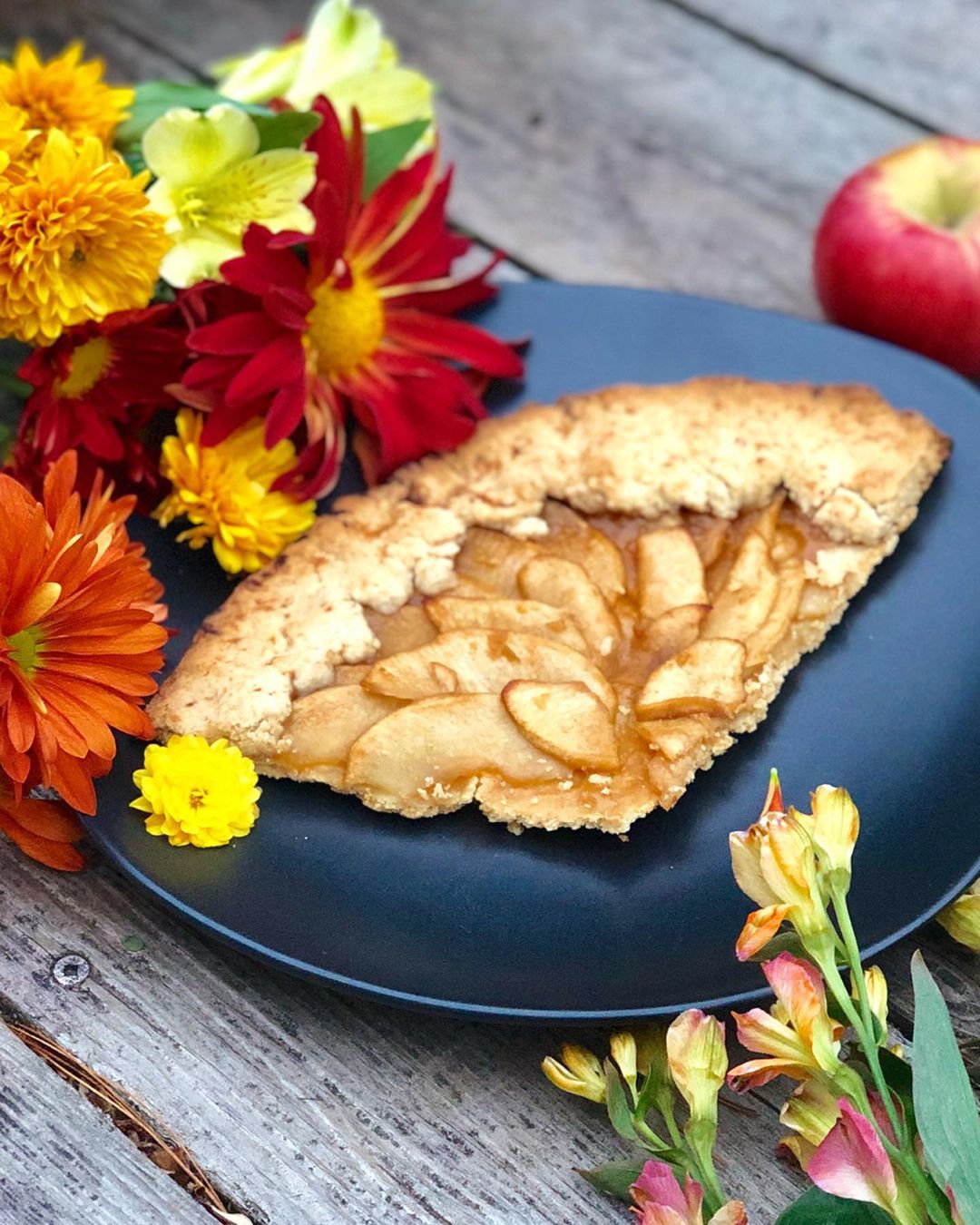 Easy Vegan Apple Galette