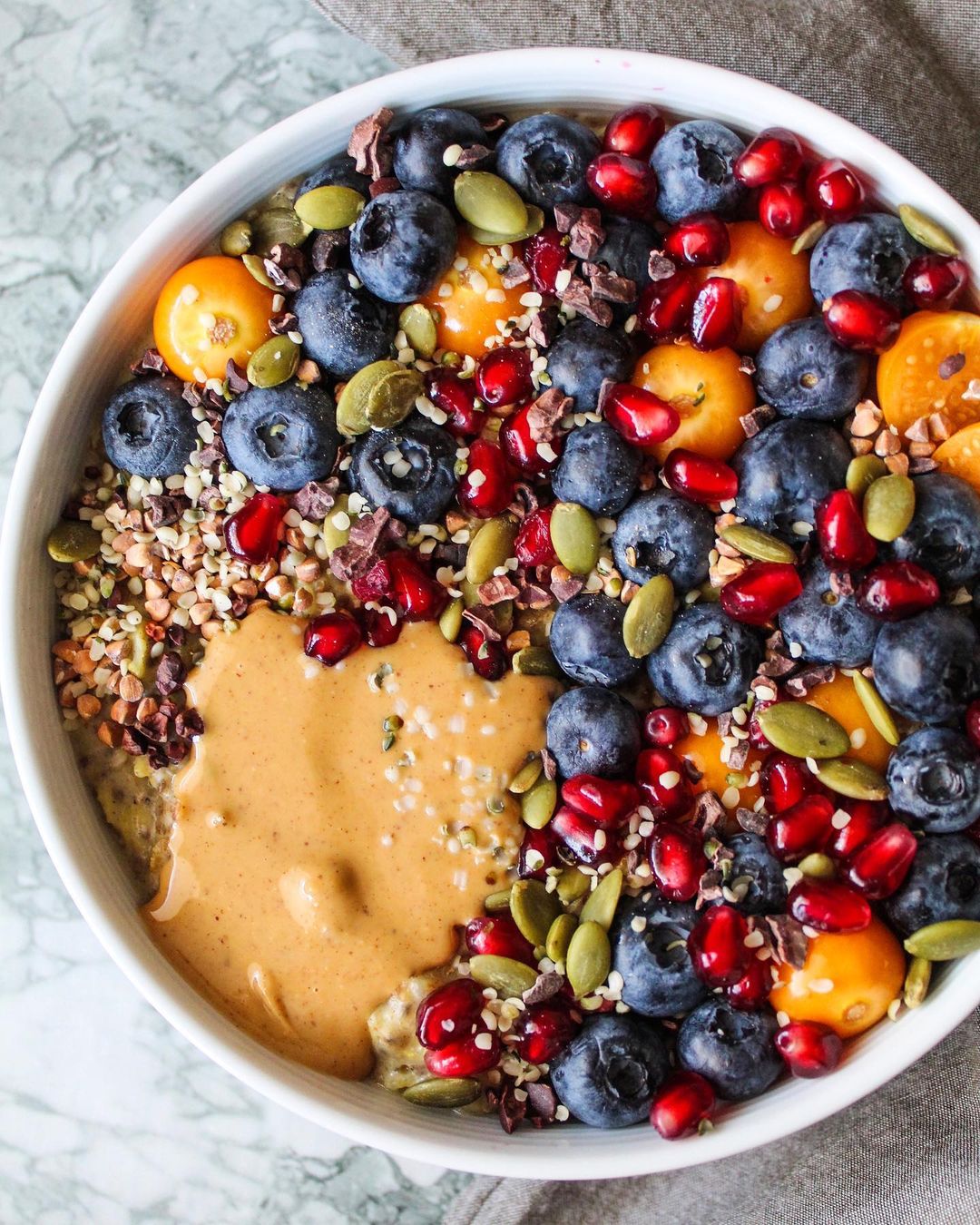 Spiced Golden Oats Breakfast Bowl