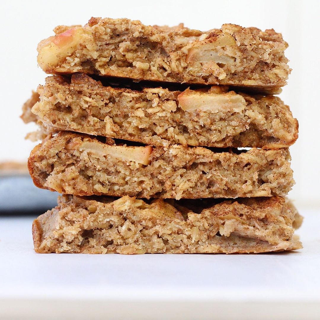 Baked Apple Cinnamon Oats