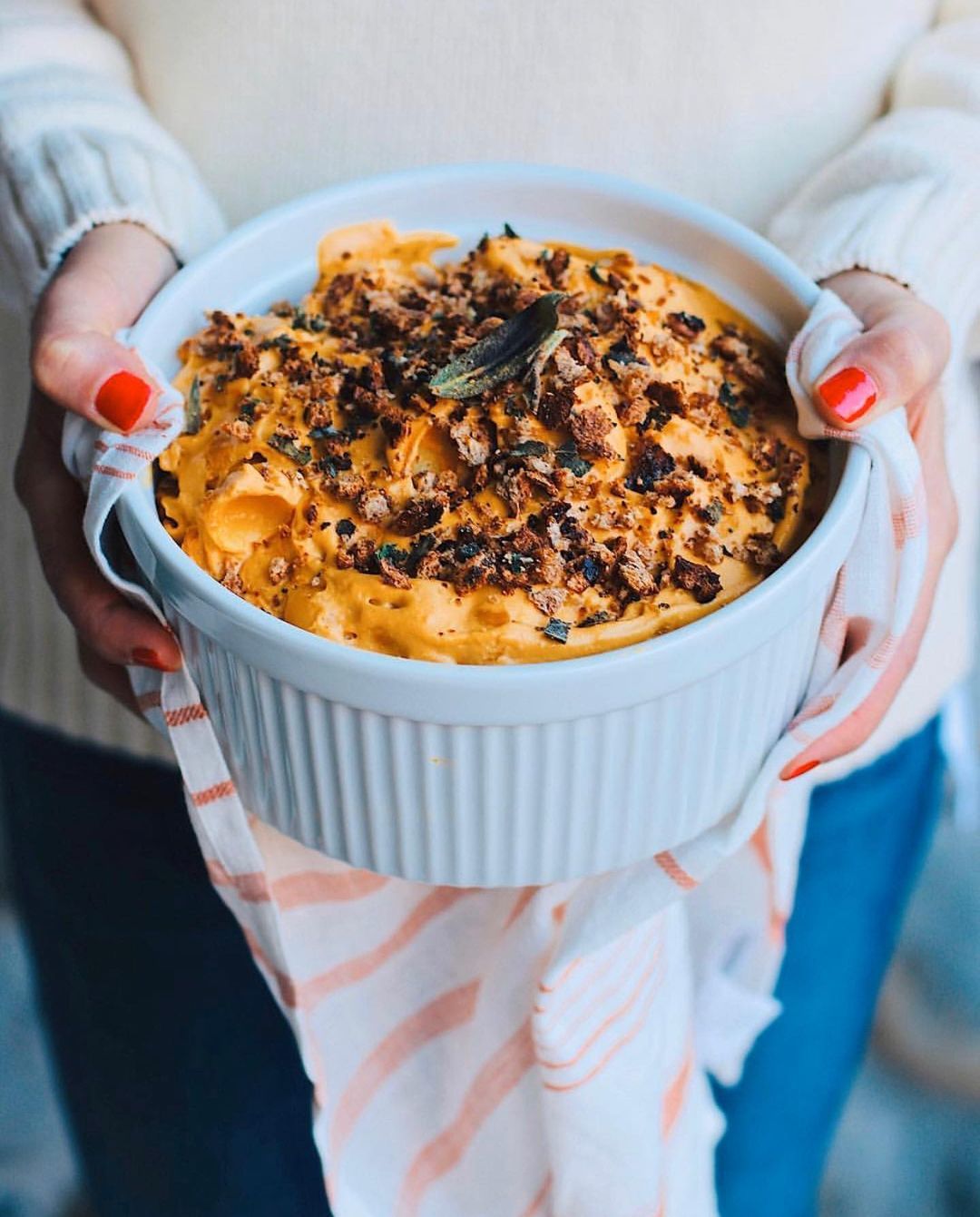 Vegan Butternut Mac and Cheese