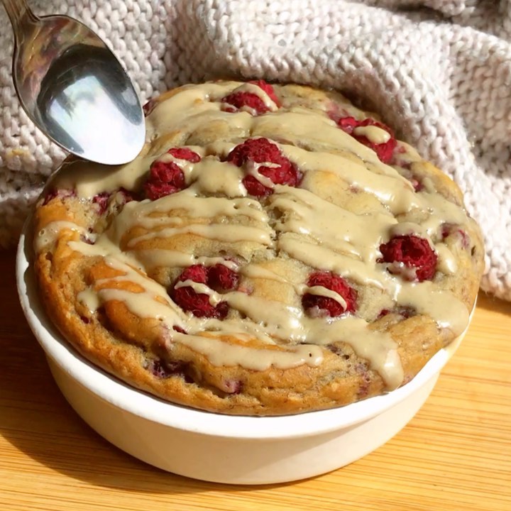 Raspberry Tahini Baked Oats