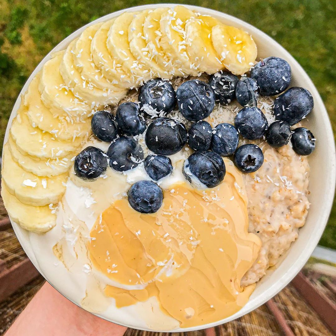 Vegan Oatmeal Bowl with Protein