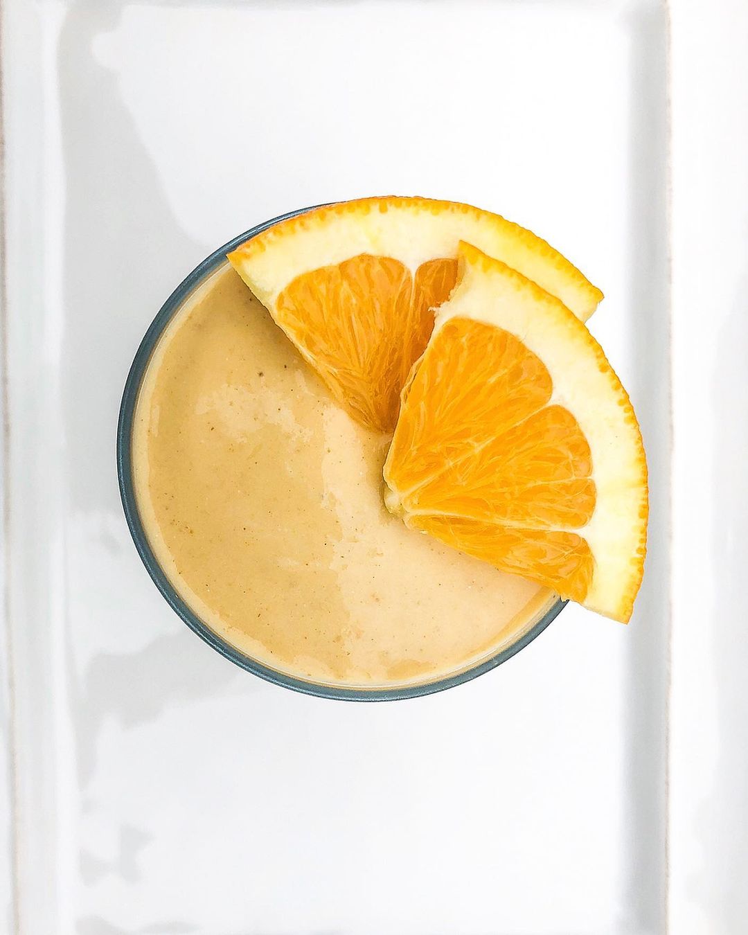 Vanilla Ka'Chava Mango Banana Smoothie