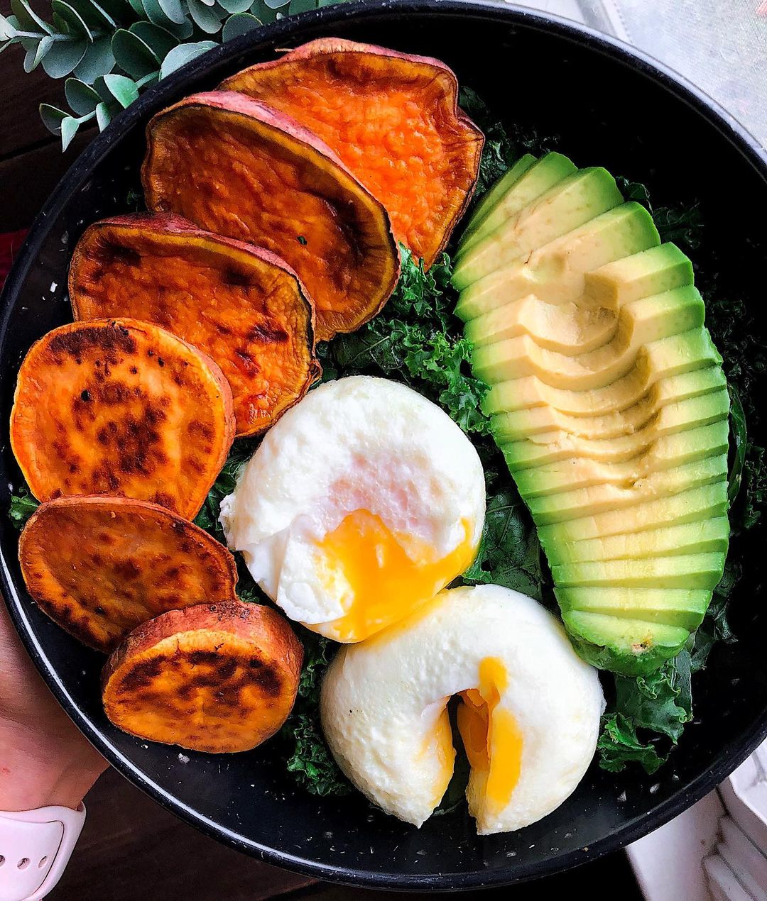 Poached Eggs with Avocado and Sweet Potato Chips
