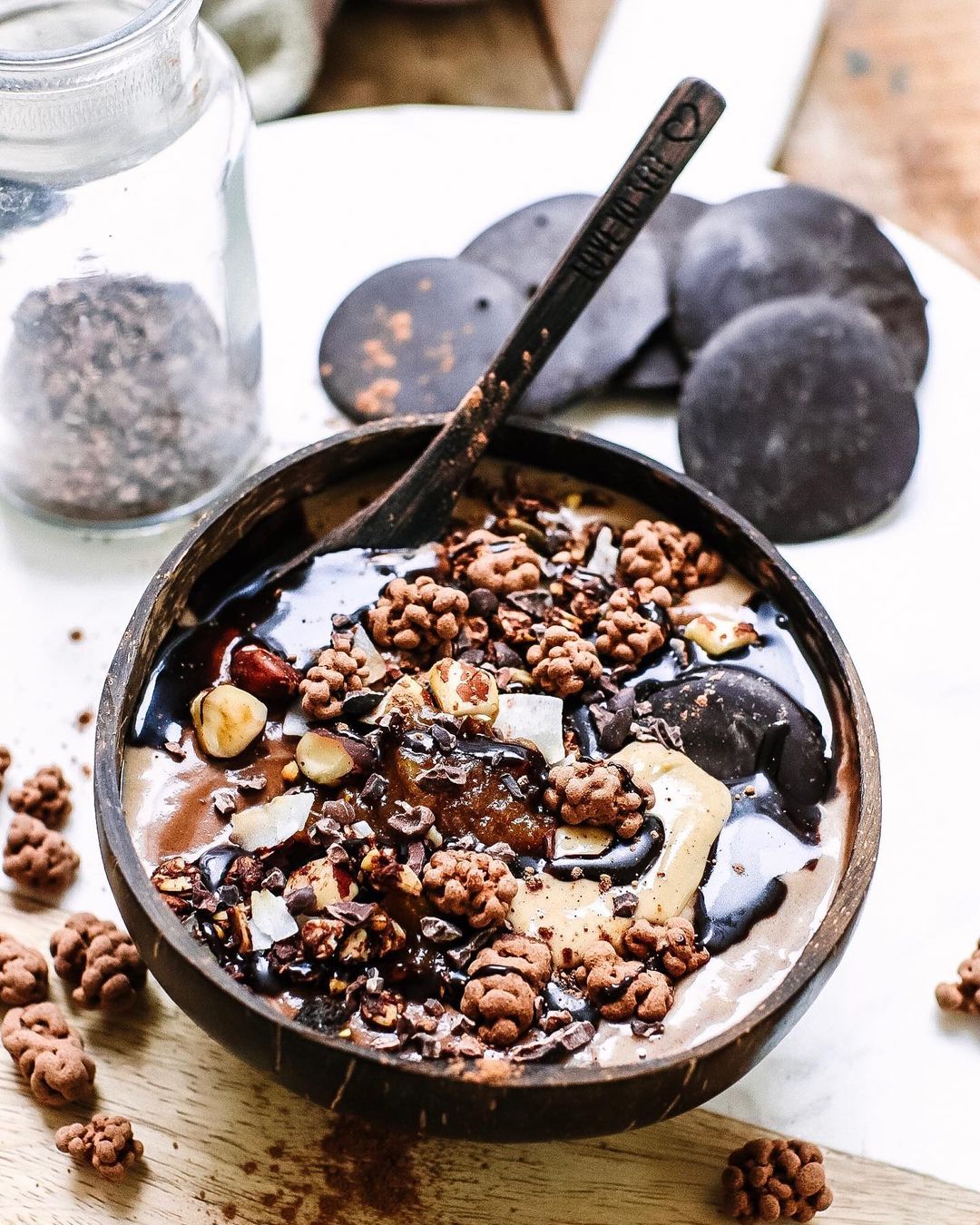 Chocolate Avocado Cashew Nut Smoothie Bowl
