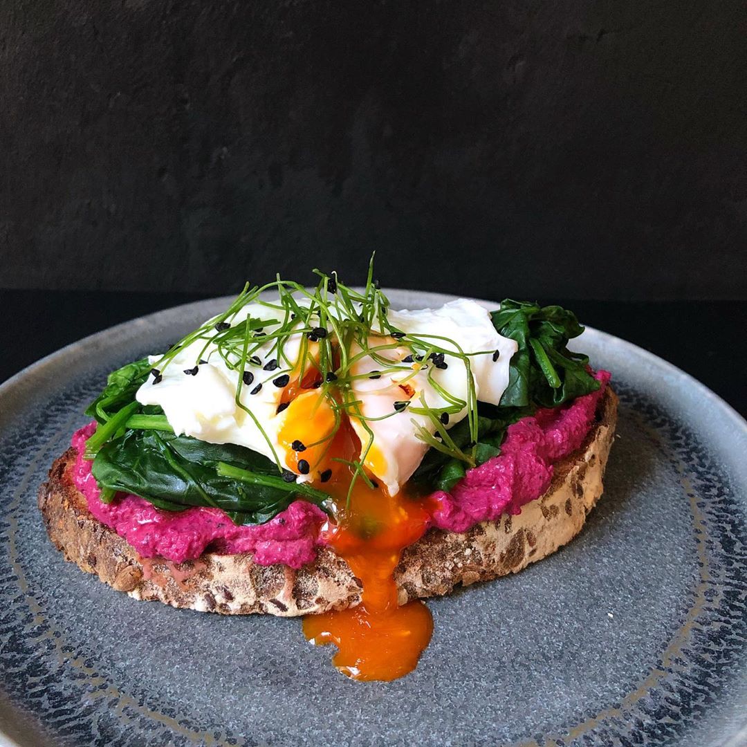 Seeded Sourdough with Beetroot Hummus and Poached Egg