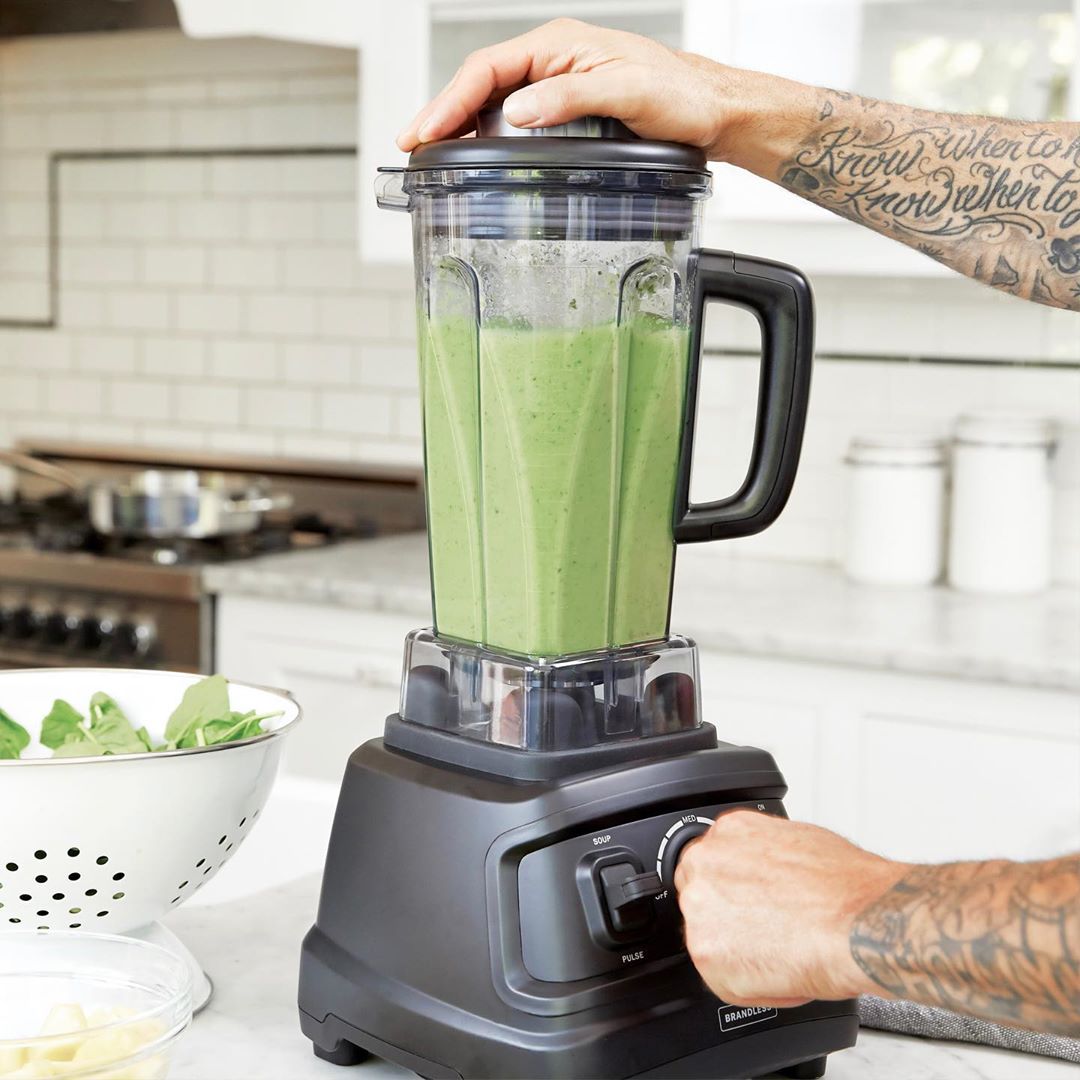 Tasty Refreshing Green Smoothie for Workouts